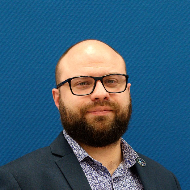 Школьников Константин Алексеевич