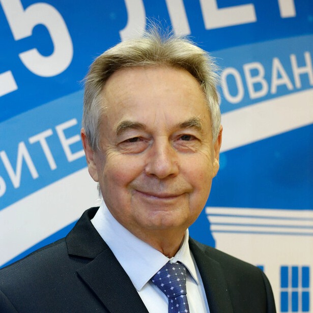 Салманов Олег Николаевич